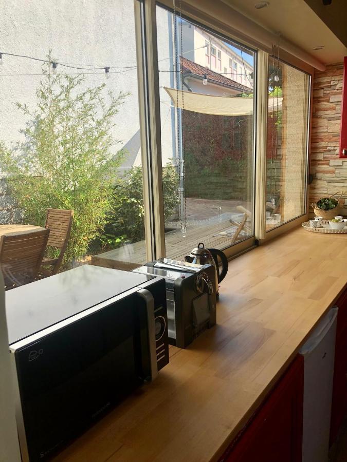 Апартаменты - Le Patio - Calme, Chaleureux, Unique Безансон Экстерьер фото